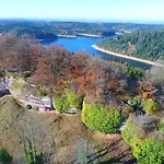 فندق مبيت وإفطار Aux 2 Lacs D'hotes