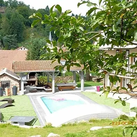 Bed & Breakfast Aux 2 Lacs D'hotes