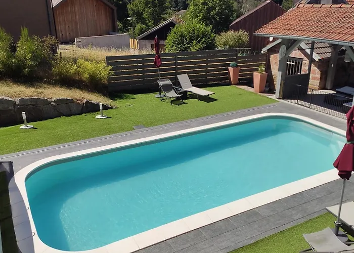 Aux 2 Lacs D'hotes 3*